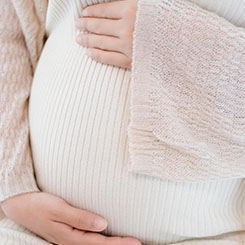 另外，界面新闻记🇯🇴者了解🤑到，由于高息压🇨🇩力，通过租🕵️‍♀️重庆助孕机构